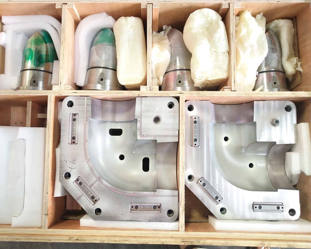 bend pipe plastic mould