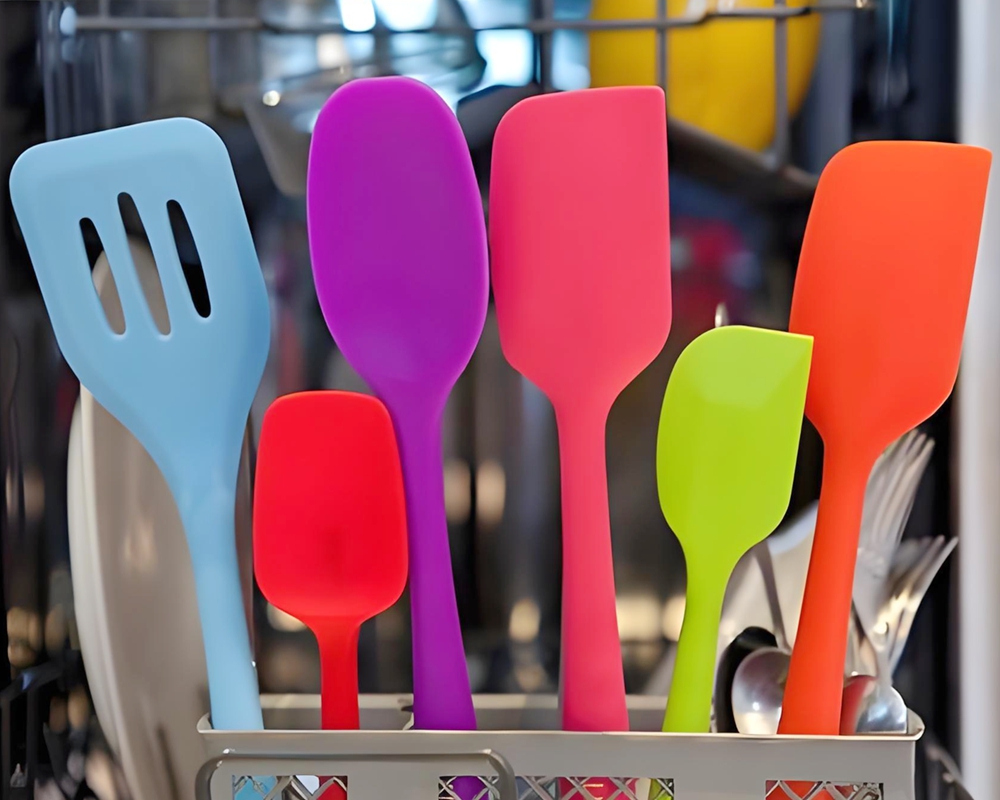 kitchenware